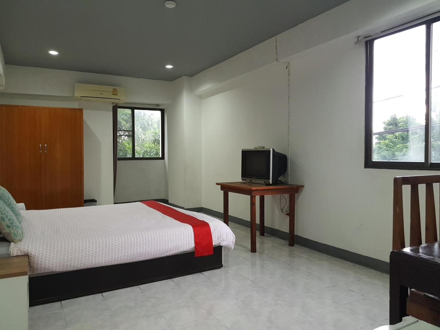 โรงแรมวินบางนา Win Bangna Hotel Бангкок Номер фото